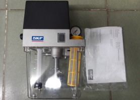 Bình dầu bôi trơn MKU11-KW2-0005+428 SKF